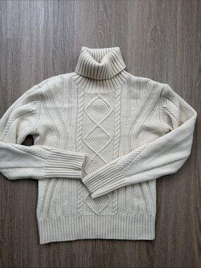 Stefanel Collectible Wool Cable Knit Turtleneck Sweater Ivory L